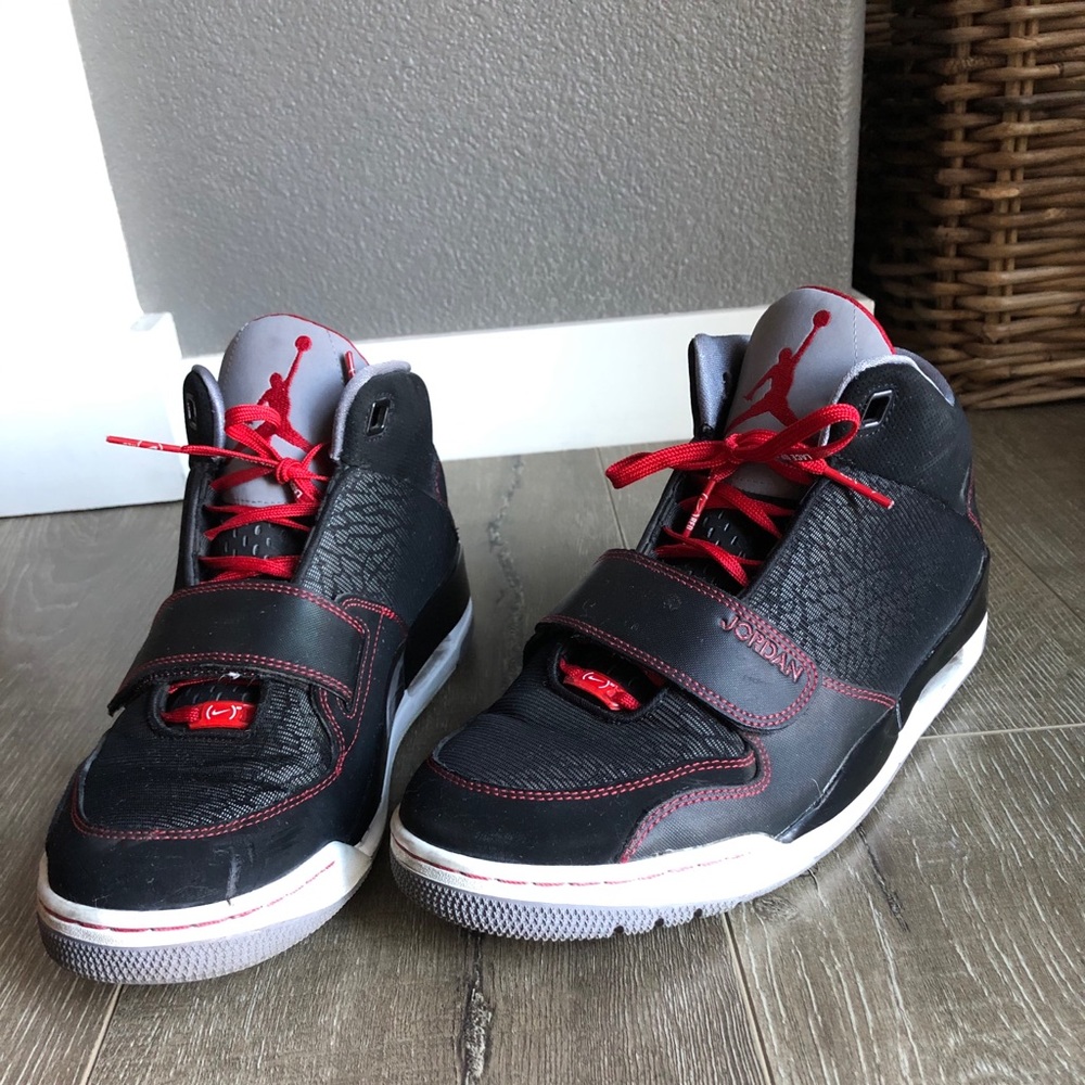 Men’s Jordan’s size 11